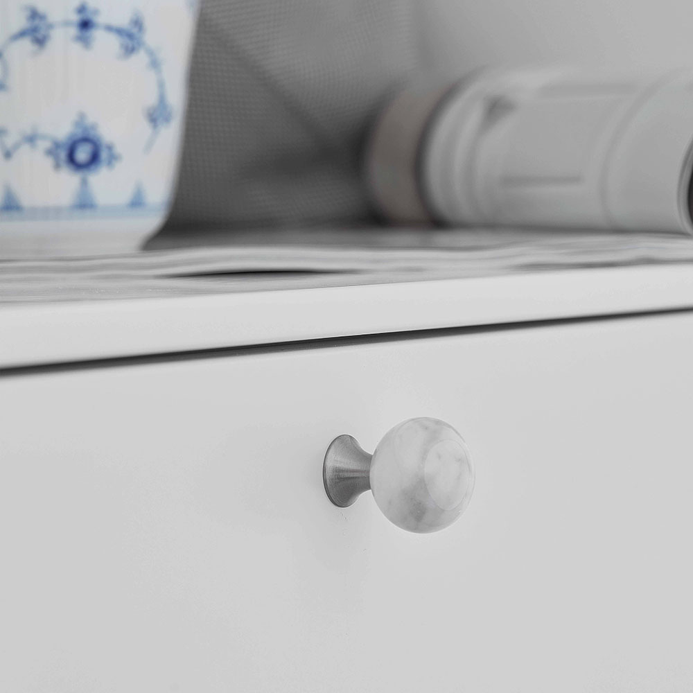 Knott Bead Straight - Carrara Marmor