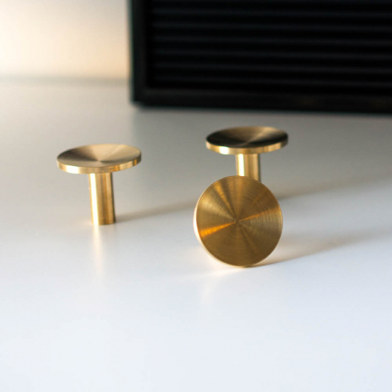Knott Sture - 28mm - Børstet Ubehandlet Messing