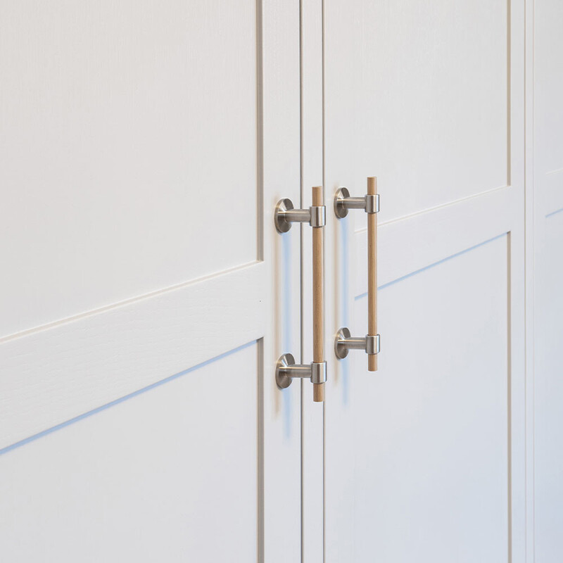 Håndtak Uniform - 128mm - Eik/Børstet Rustfritt