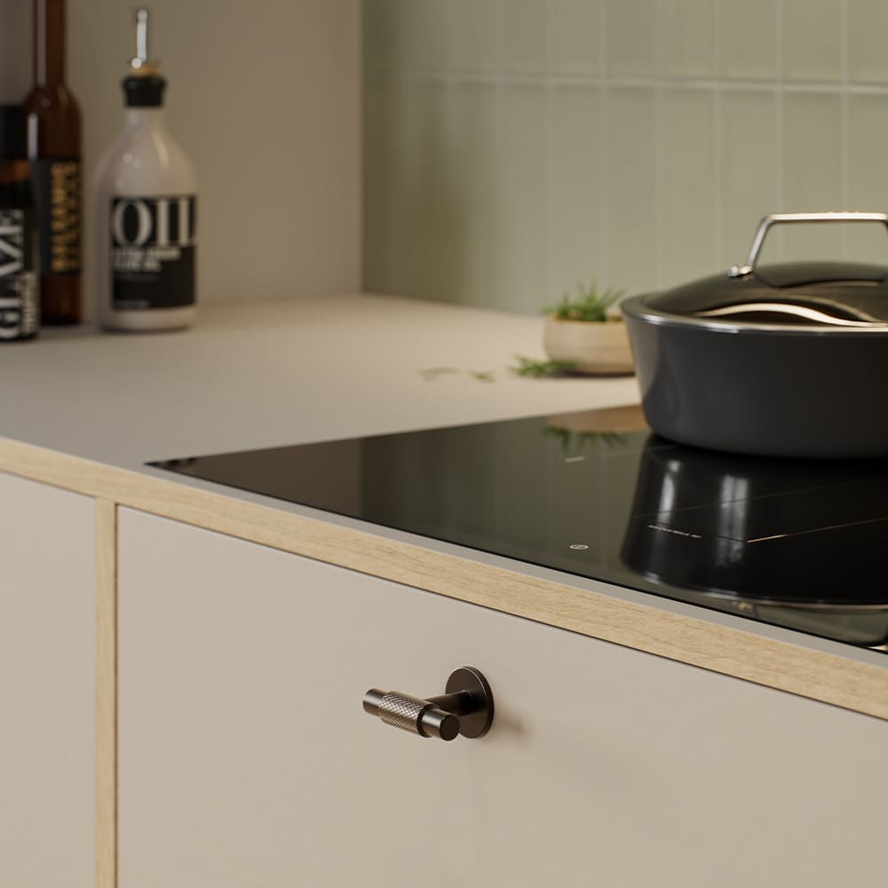 Knott T Manor - Matt Bronse