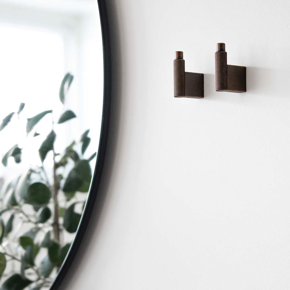 Knagg Arpa - Antikk Messing