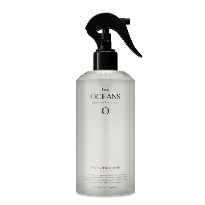 Fabric Freshener Five Oceans - Roses & Milk 500ml i gruppen Baderomstilbehør / Vis alle baderomstilbehør / Romduft hos Beslag Online (10035-BO)
