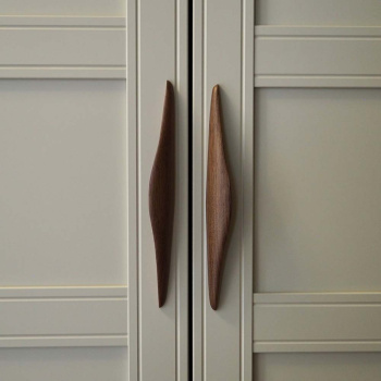 Håndtak Manta - 160mm - Valnøtt