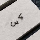 Husnummer Contemporary - 5 - Sort