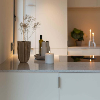 Profilhåndtak Edge Straight - 100mm - Rustfritt Stål Finish