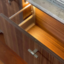 Knott T Helix Stripe - Rustfritt Stål Finish