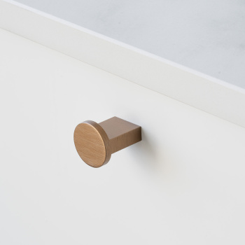 Knott Nexx Ø25mm - Mørk Børstet Messing
