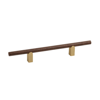 Håndtak Kumo Wood - Valnøtt/Børstet Messing