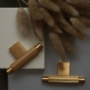 Knott T Arpa - Børstet Messing