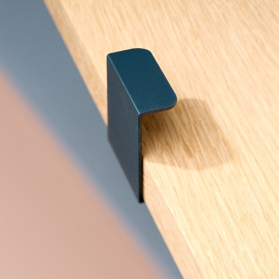 Toniton Hide Håndtak - Deep Blue i gruppen Håndtak / Farge/Materiale / Andre Farger hos Beslag Online (401069-11-V)