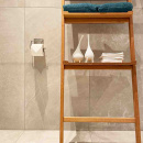 Base 200 Toalettpapirholder - Børstet Rustfritt Stål Finish