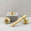 Dørhåndtak Helix 200 - Europeisk Standard - Messing