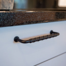 Håndtak 1353 - Matt Sort/Sort Lær