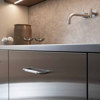 Håndtak Helix Stripe - Rustfritt Stål Finish
