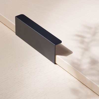 Toniton Hide Håndtak - Sort i gruppen Håndtak / Vis alle håndtak / Toniton x Beslag Design hos Beslag Online (toniton-hide-black)